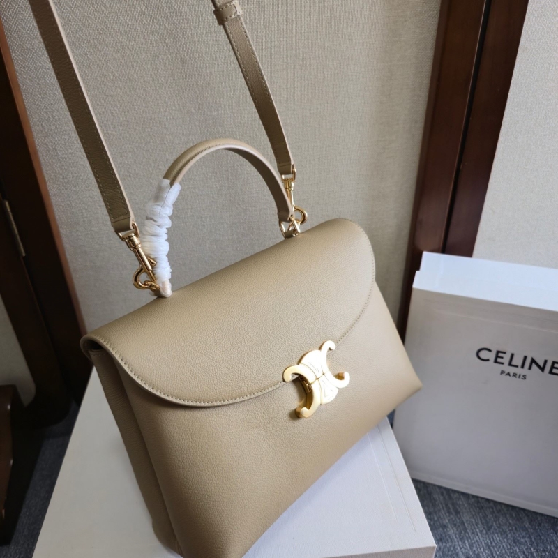 Ce1i*e kelly bags